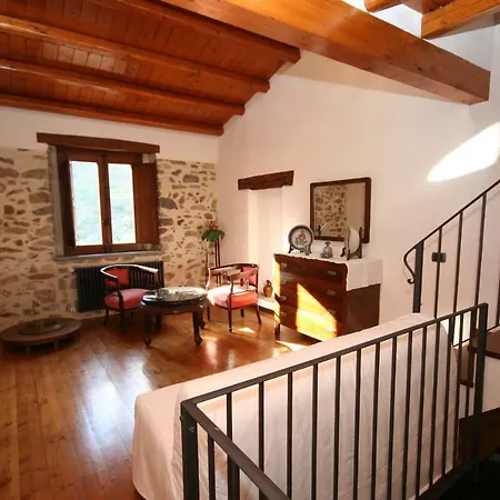 La Corte Di Pietro * Isnello
